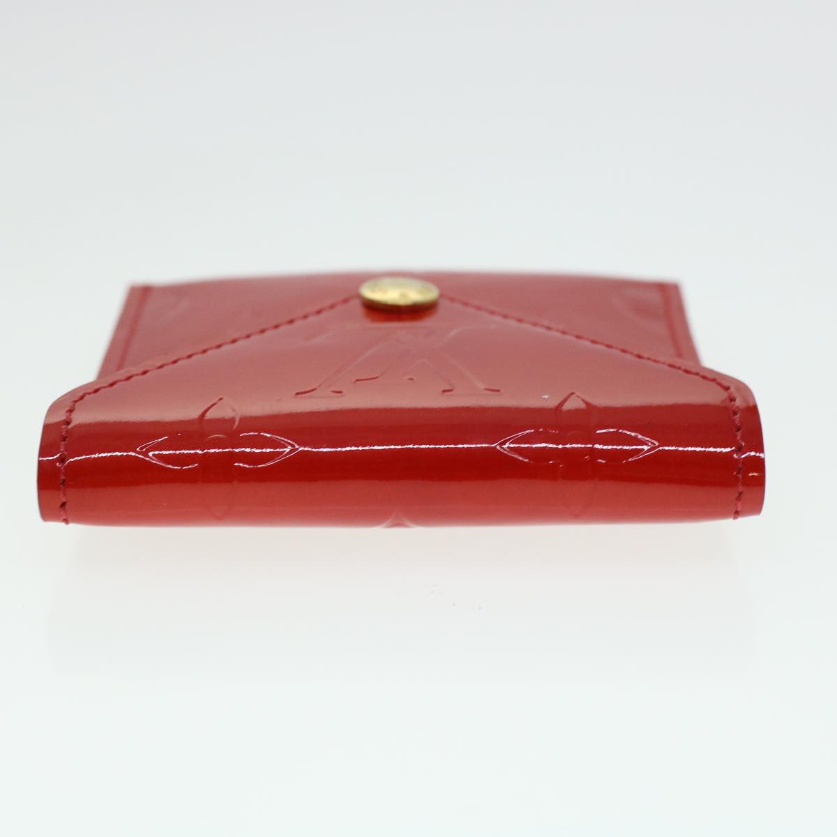 LOUIS VUITTON Vernis Korea Cube Coin Purse Rouge M04100 LV 45274