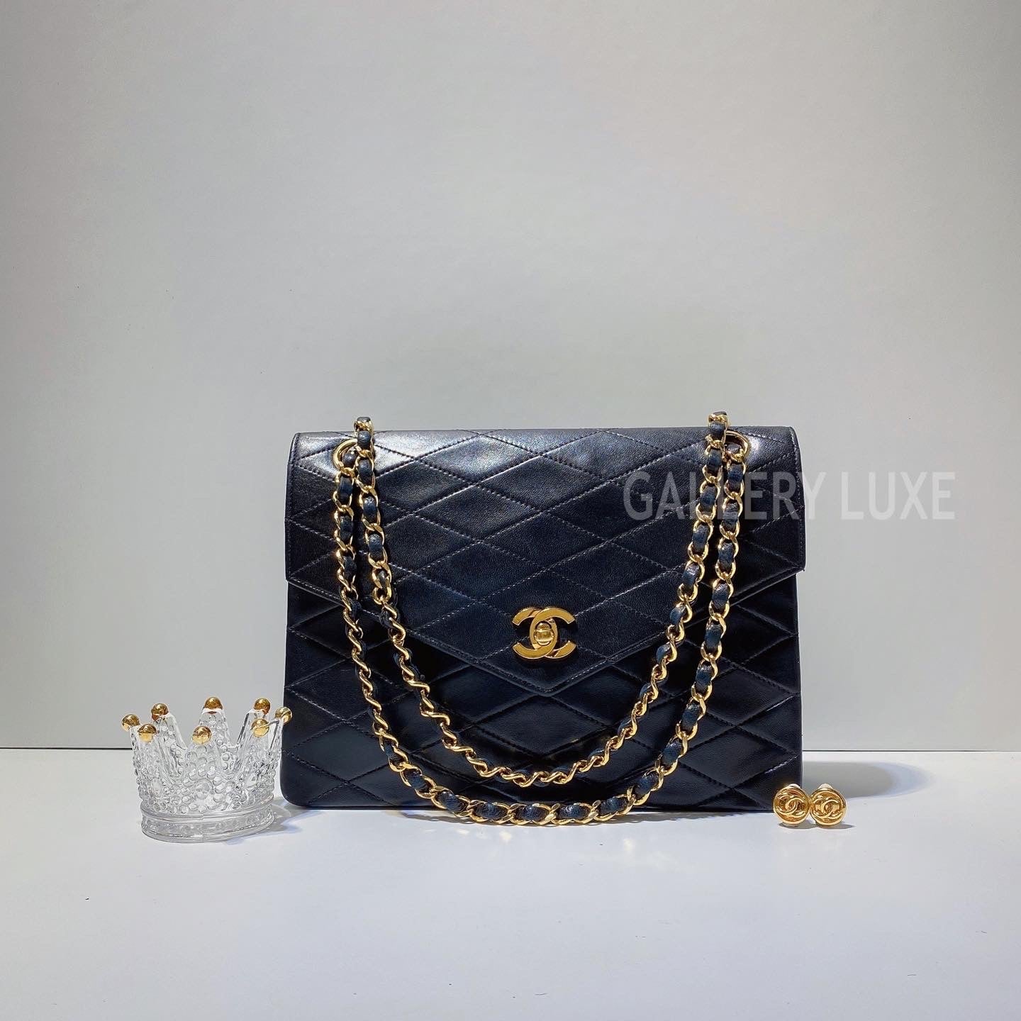 No.3137-Chanel Vintage Lambskin Envelope Flap Bag