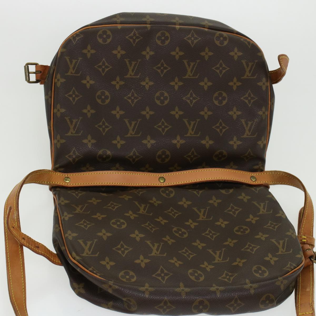 LOUIS VUITTON Monogram Saumur 35 Shoulder Bag M42254 LV 45308