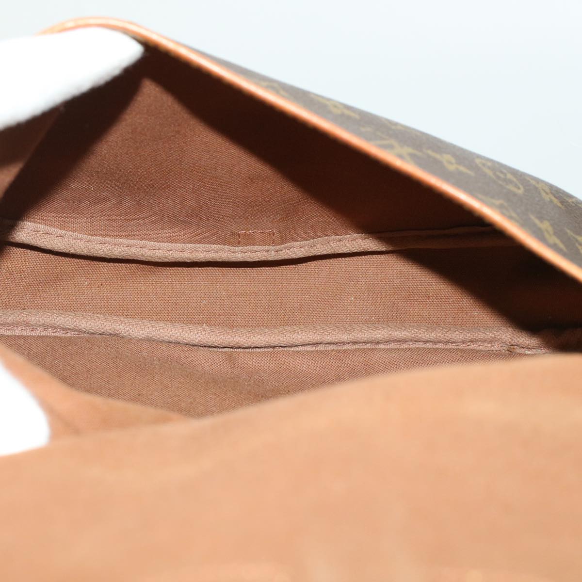 LOUIS VUITTON Monogram Saumur 35 Shoulder Bag M42254 LV 45308