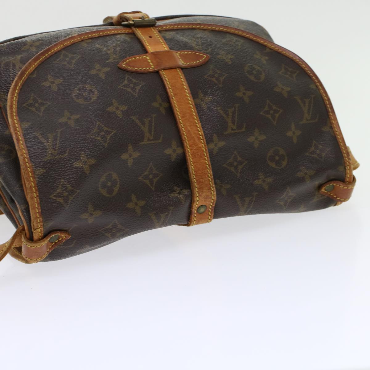 LOUIS VUITTON Monogram Saumur 35 Shoulder Bag M42254 LV 45308