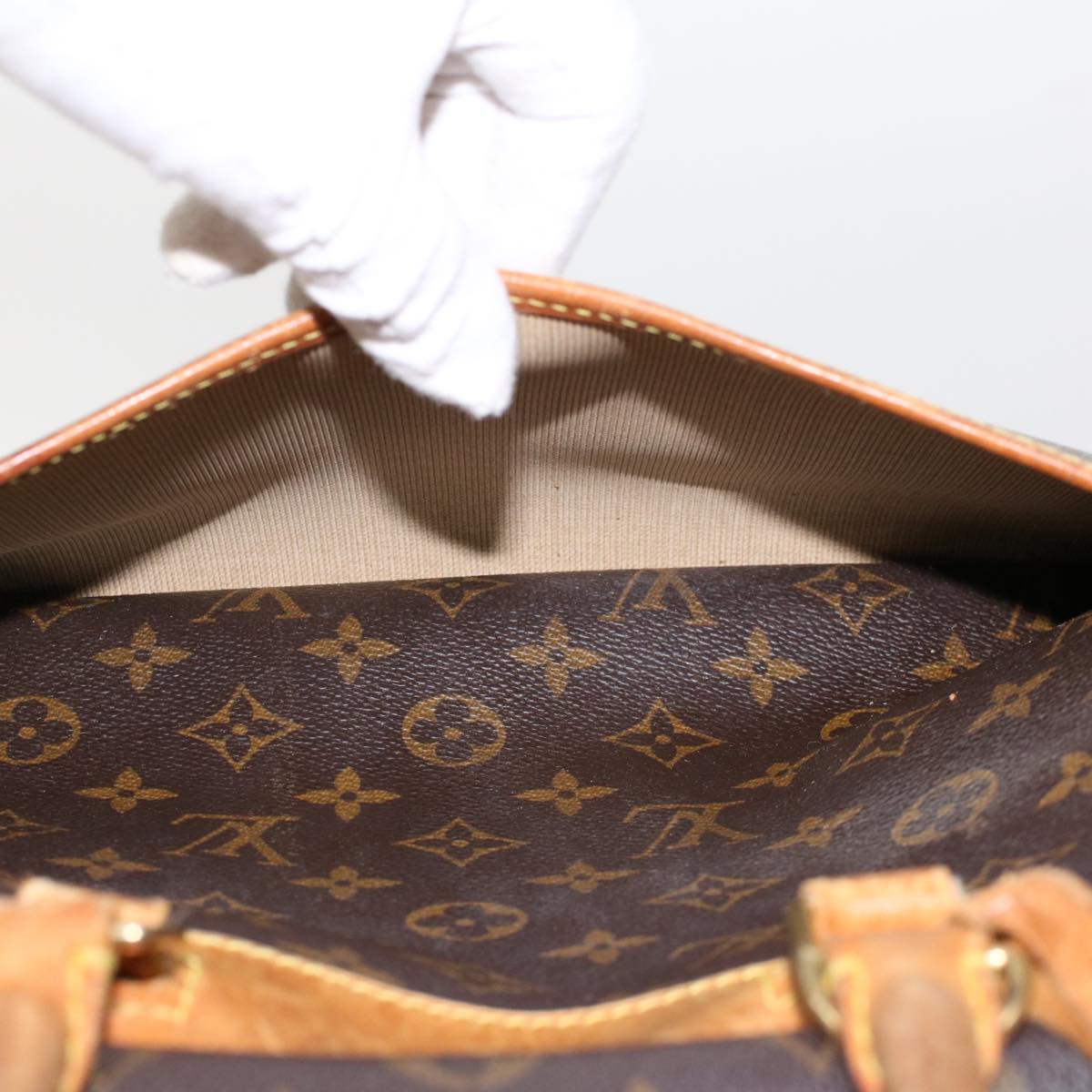 LOUIS VUITTON Monogram Deauville Hand Bag M47270 LV 45311