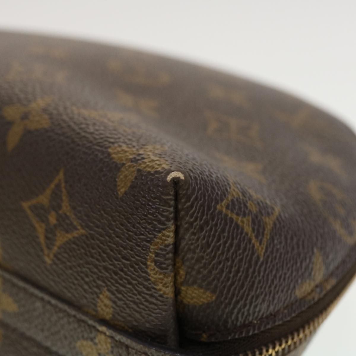 LOUIS VUITTON Monogram Trousse Demi Ronde Cosmetic Pouch M47520 LV 45317
