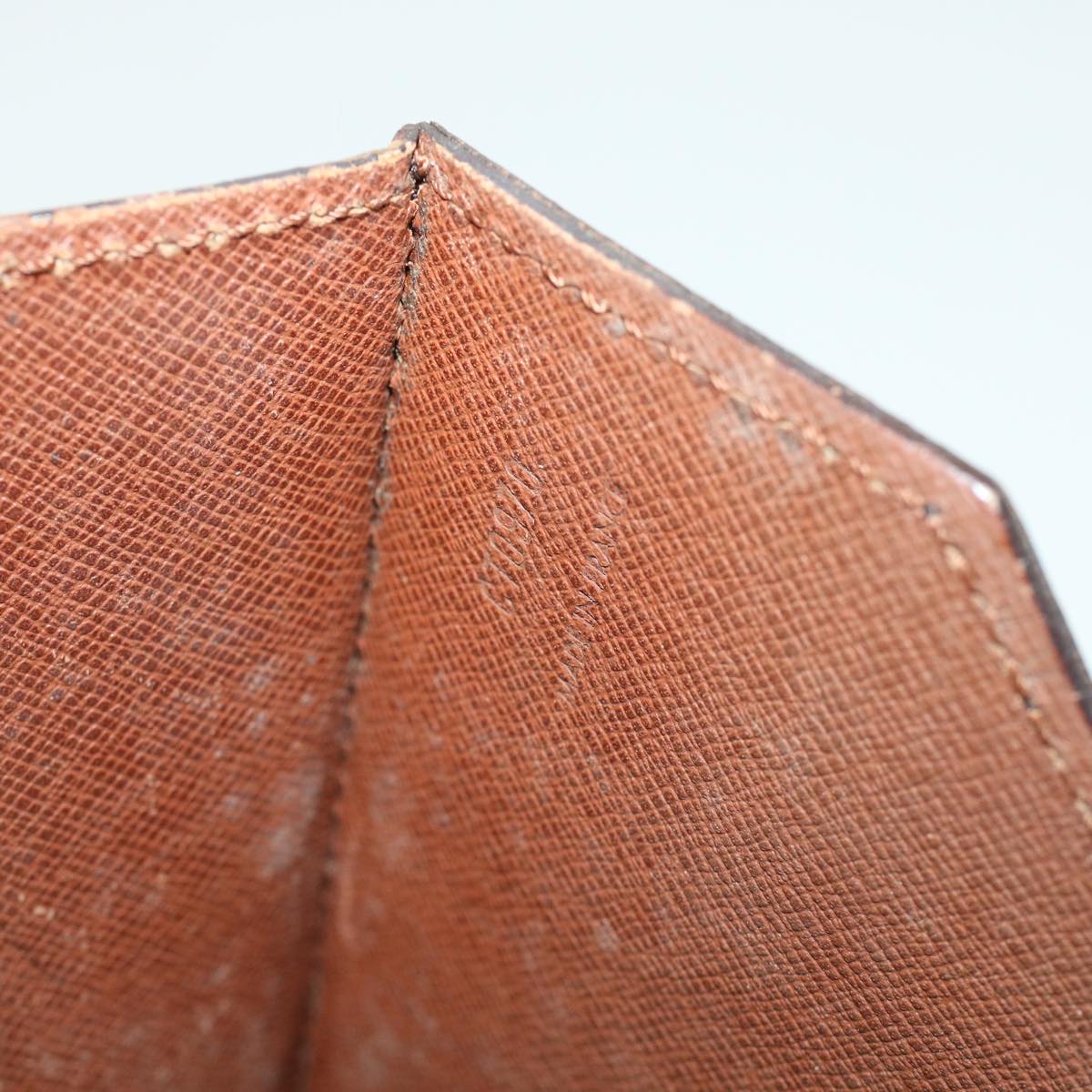 LOUIS VUITTON Monogram Porte Documents Bandouliere Bag 2way M53338 45323
