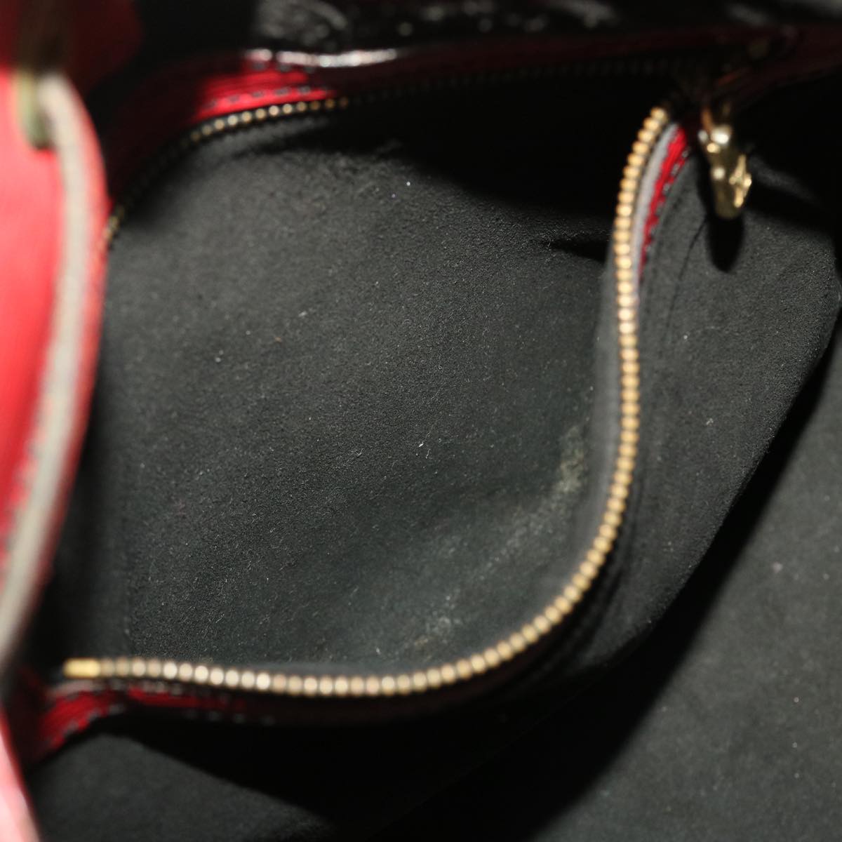 LOUIS VUITTON Epi Petit Noe Shoulder Bag Red M44107 LV 45326