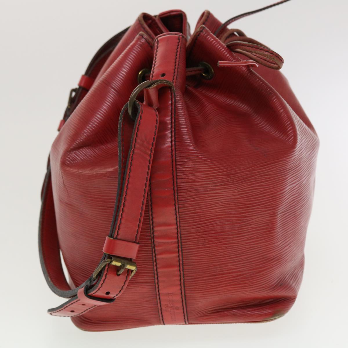 LOUIS VUITTON Epi Petit Noe Shoulder Bag Red M44107 LV 45326