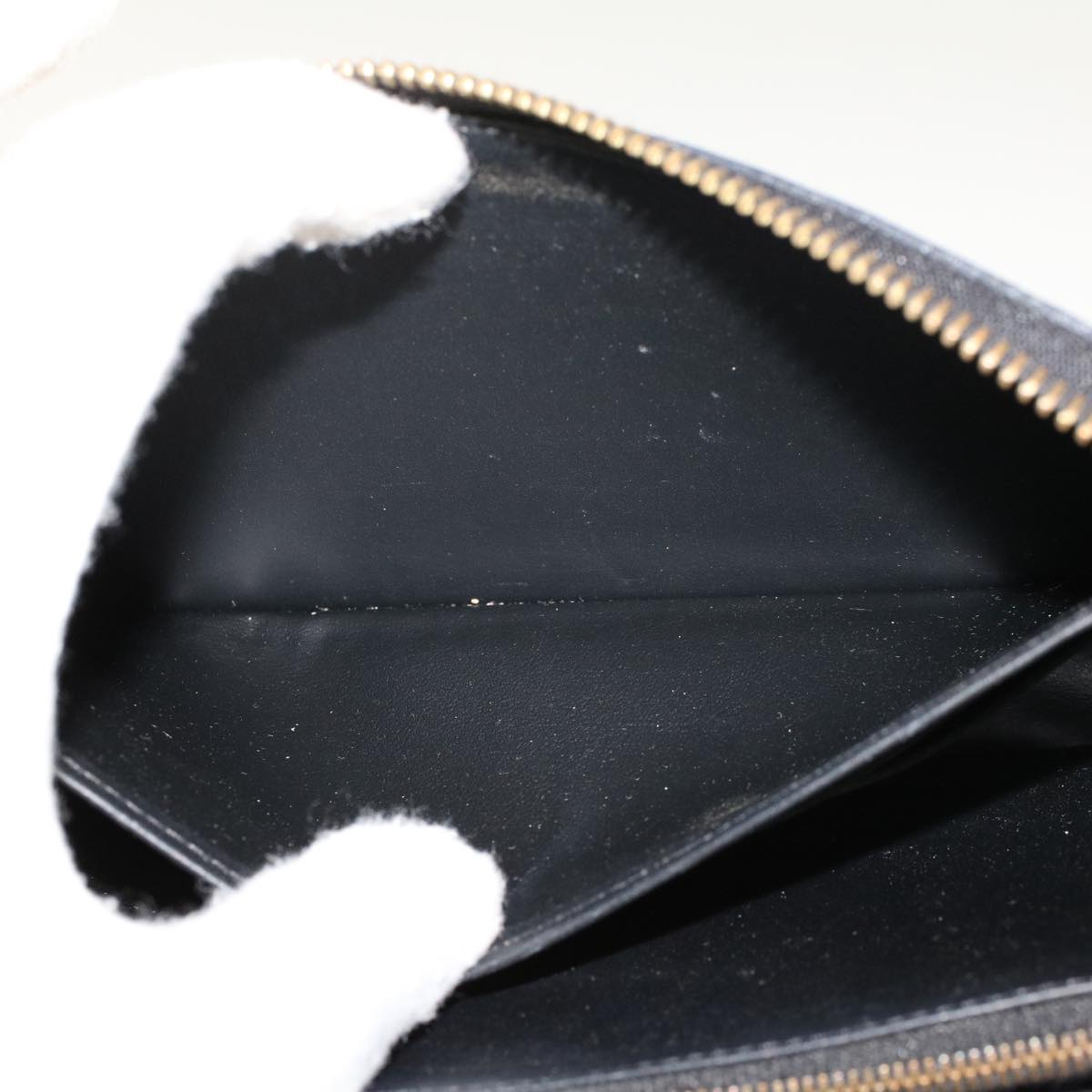LOUIS VUITTON Vernis Nicolas Ghesquière Zippy Wallet White M50370 LV 45330