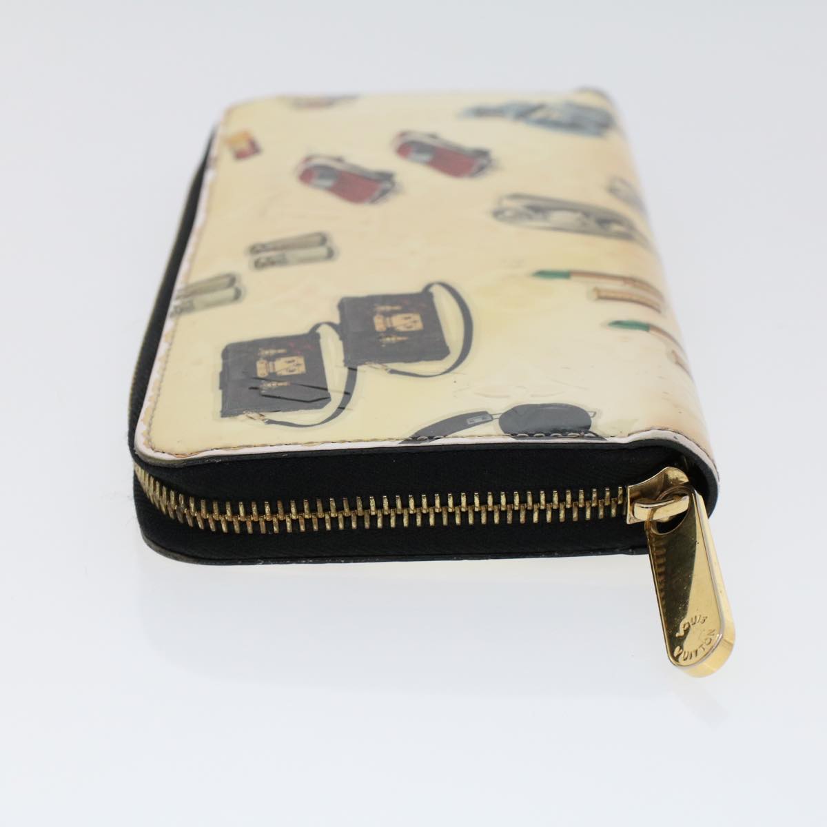 LOUIS VUITTON Vernis Nicolas Ghesquière Zippy Wallet White M50370 LV 45330