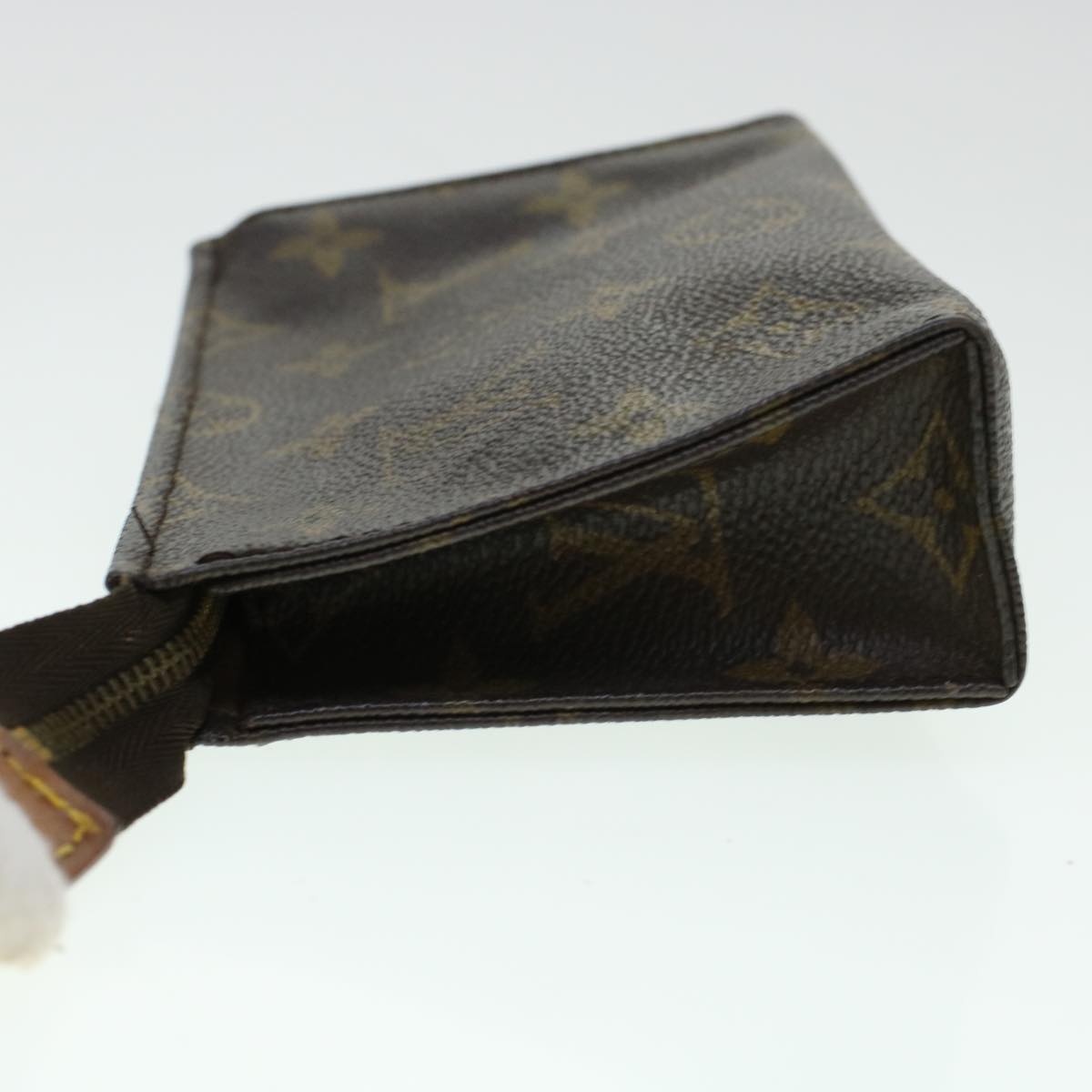 LOUIS VUITTON Monogram Poche Toilette 15 Pouch M47546 LV 45337