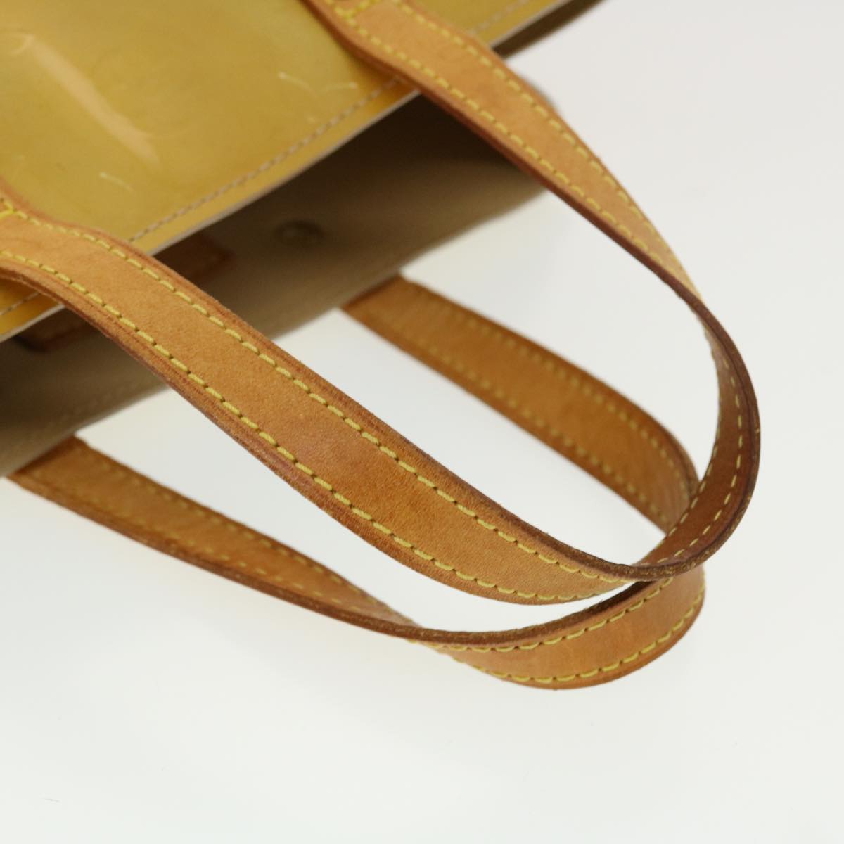 LOUIS VUITTON Monogram Vernis Reade PM Hand Bag Beige M91334 LV 45340
