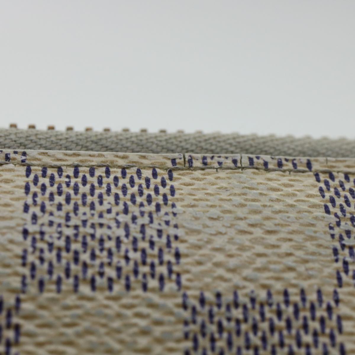LOUIS VUITTON Damier Azur Illustre Balloon Zippy Wallet N63006 LV 45344