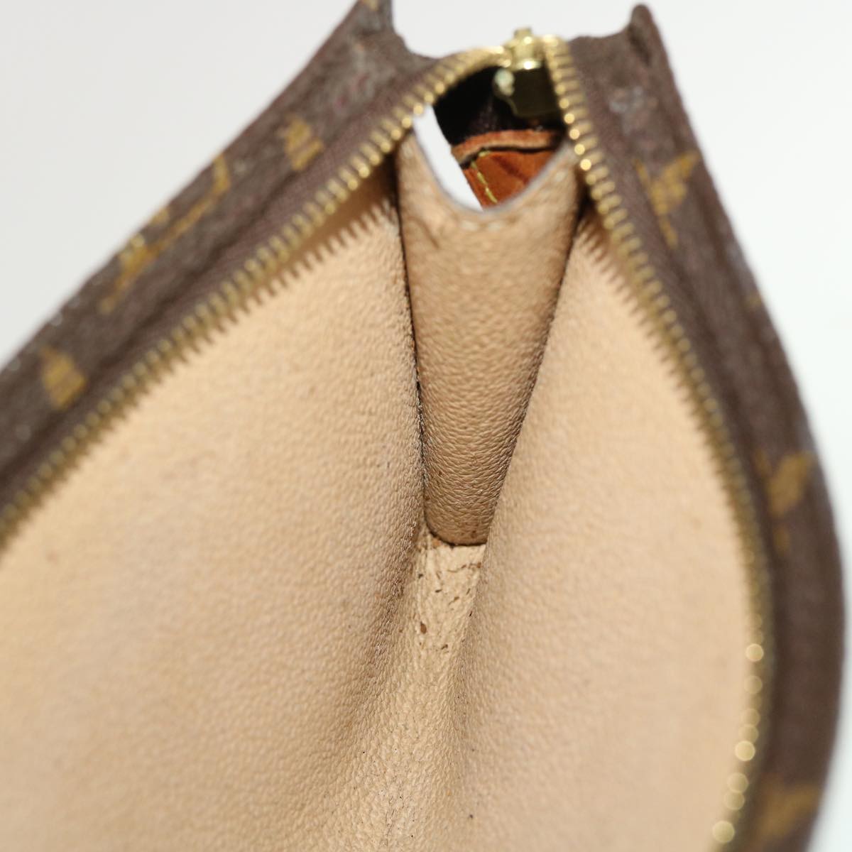 LOUIS VUITTON Monogram Bucket PM Pouch Accessory Pouch LV 45348