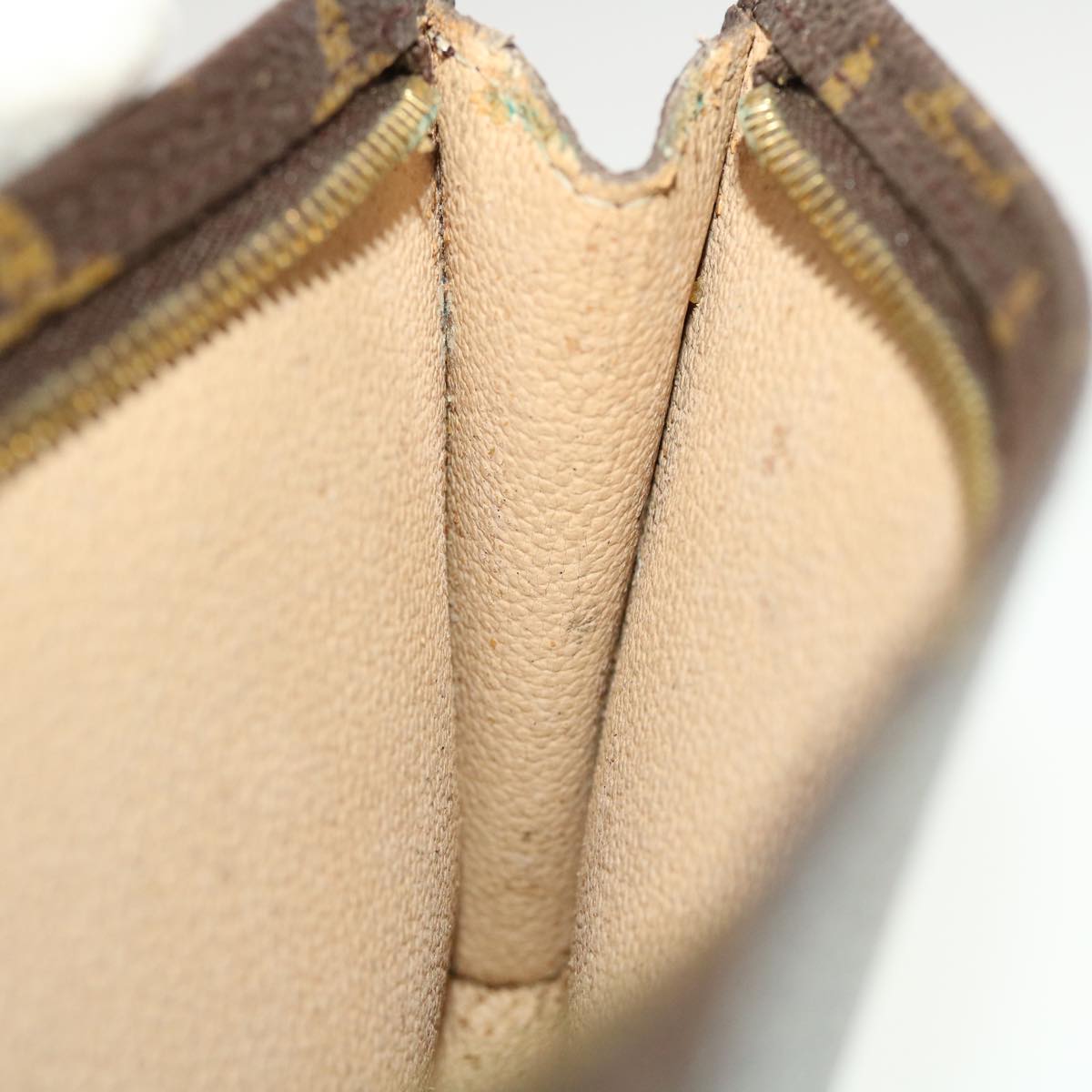 LOUIS VUITTON Monogram Bucket PM Pouch Accessory Pouch LV 45348