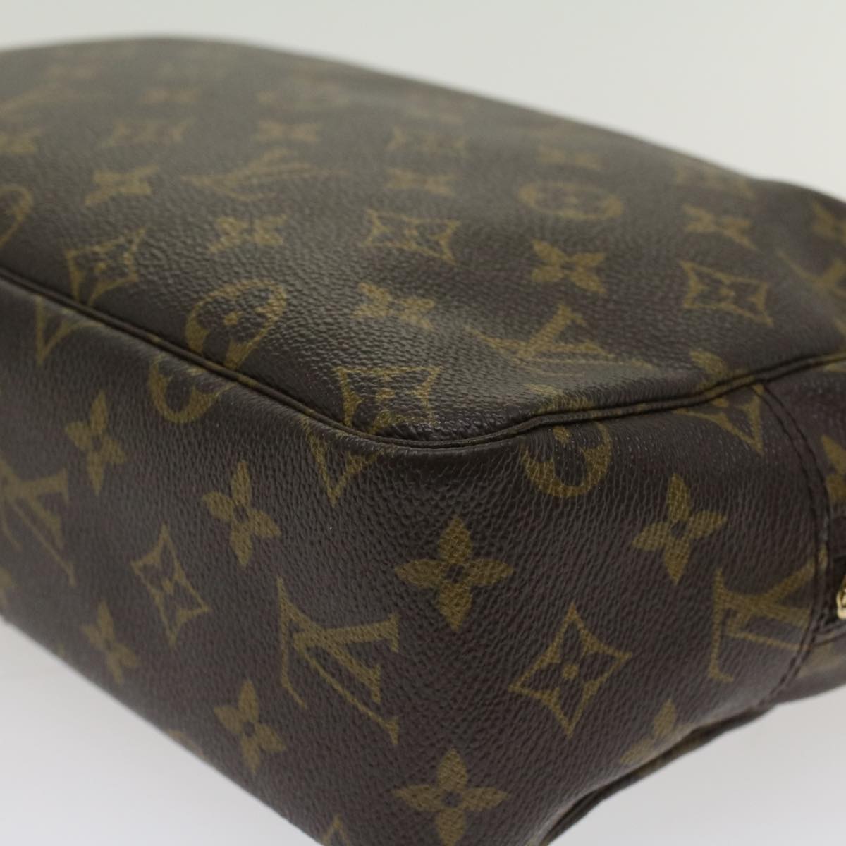 LOUIS VUITTON Monogram Trousse Toilette 28 Clutch Bag M47522 LV 45349