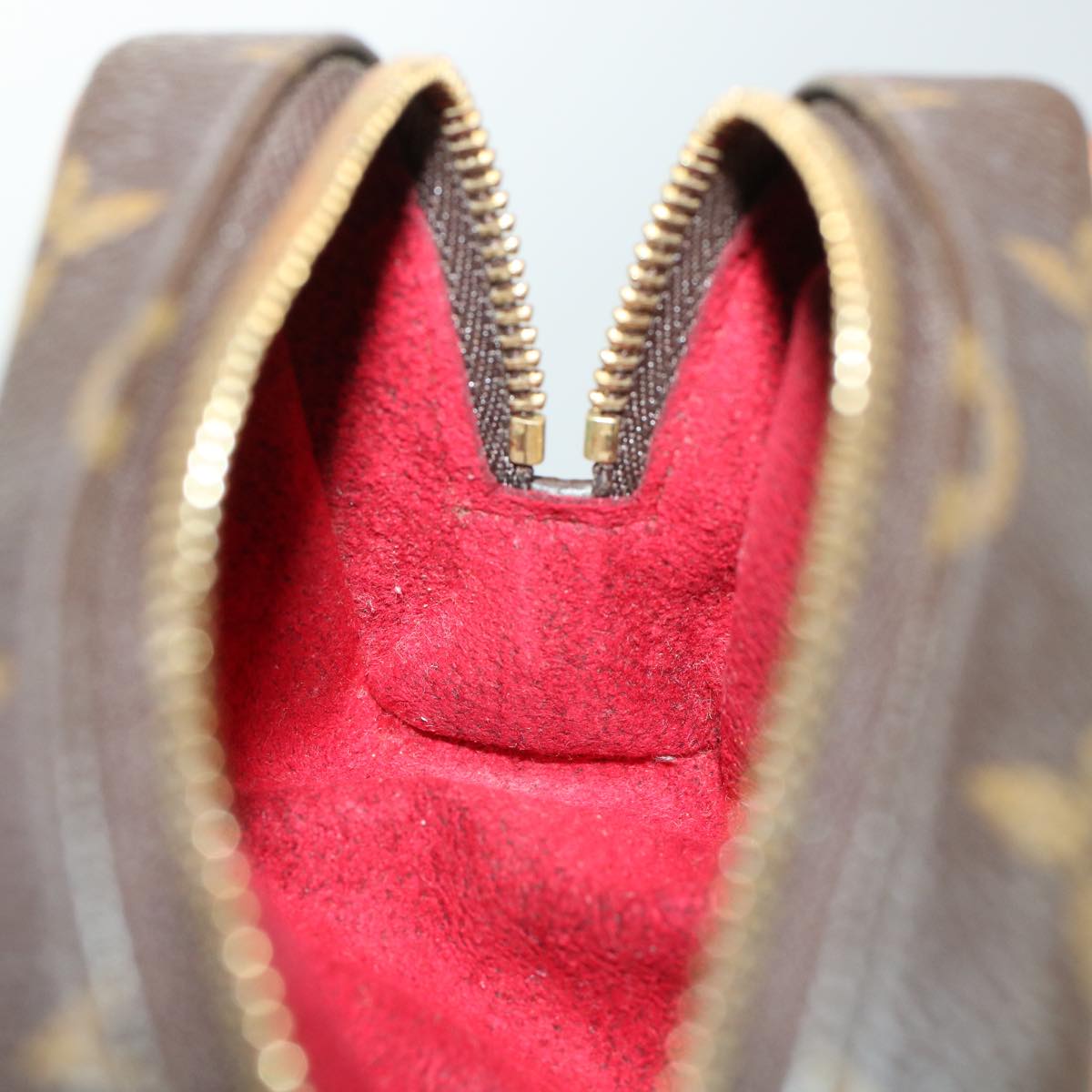 LOUIS VUITTON Monogram Trousse Wapity Pouch M58030 LV 45366