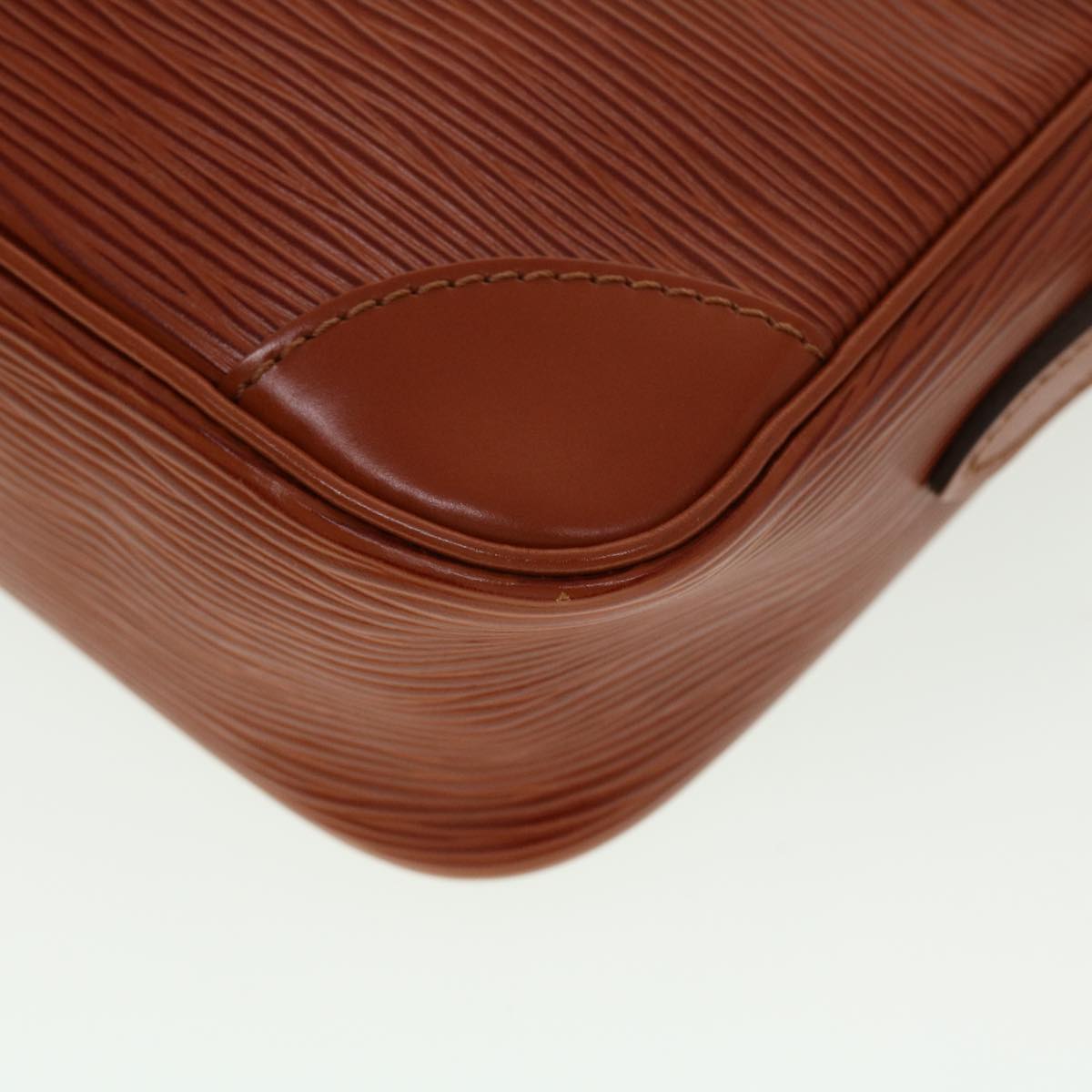LOUIS VUITTON Epi Trocadero 23 Shoulder Bag Brown M52313 LV 45381