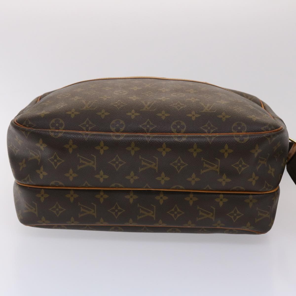 LOUIS VUITTON Monogram Reporter GM Shoulder Bag M45252 LV 45392