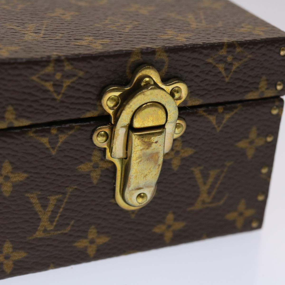 LOUIS VUITTON Monogram Accessory Case LV 45442A