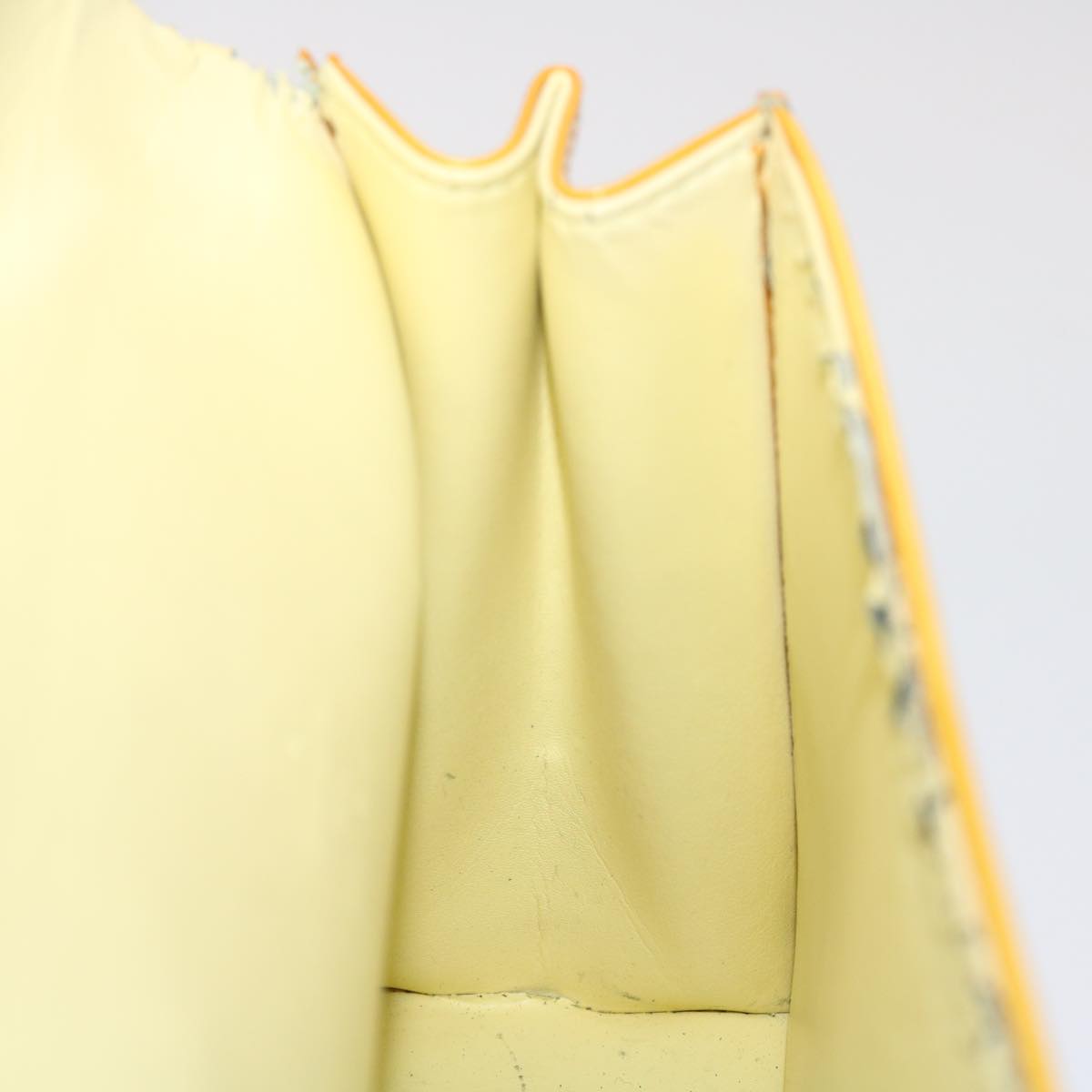LOUIS VUITTON Monogram Vernis Spring Street Hand Bag Yellow M91068 45466