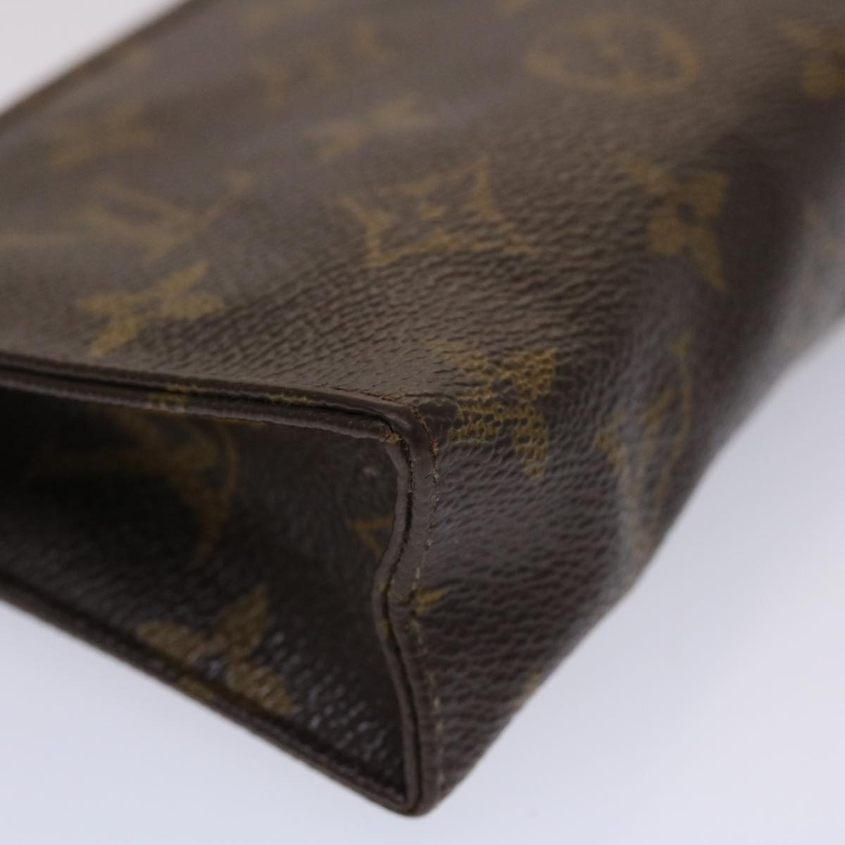 LOUIS VUITTON Monogram Poche Toilette 15 Pouch M47546 LV 45485