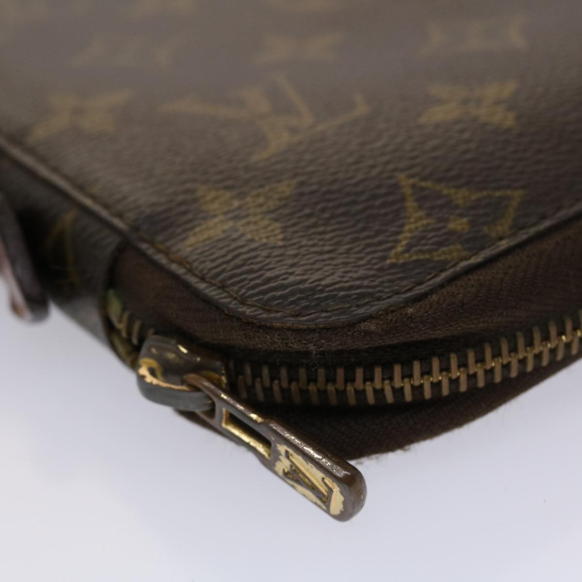 LOUIS VUITTON Monogram Poche Escapade Travel Case M60113 LV 45496