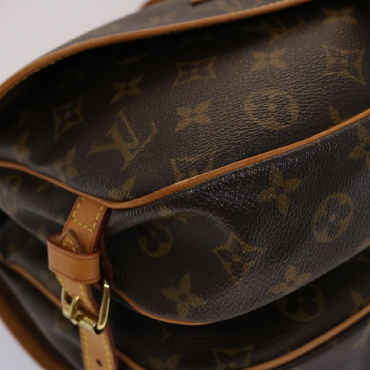 LOUIS VUITTON Monogram Saumur 30 Shoulder Bag M42256 LV 45500