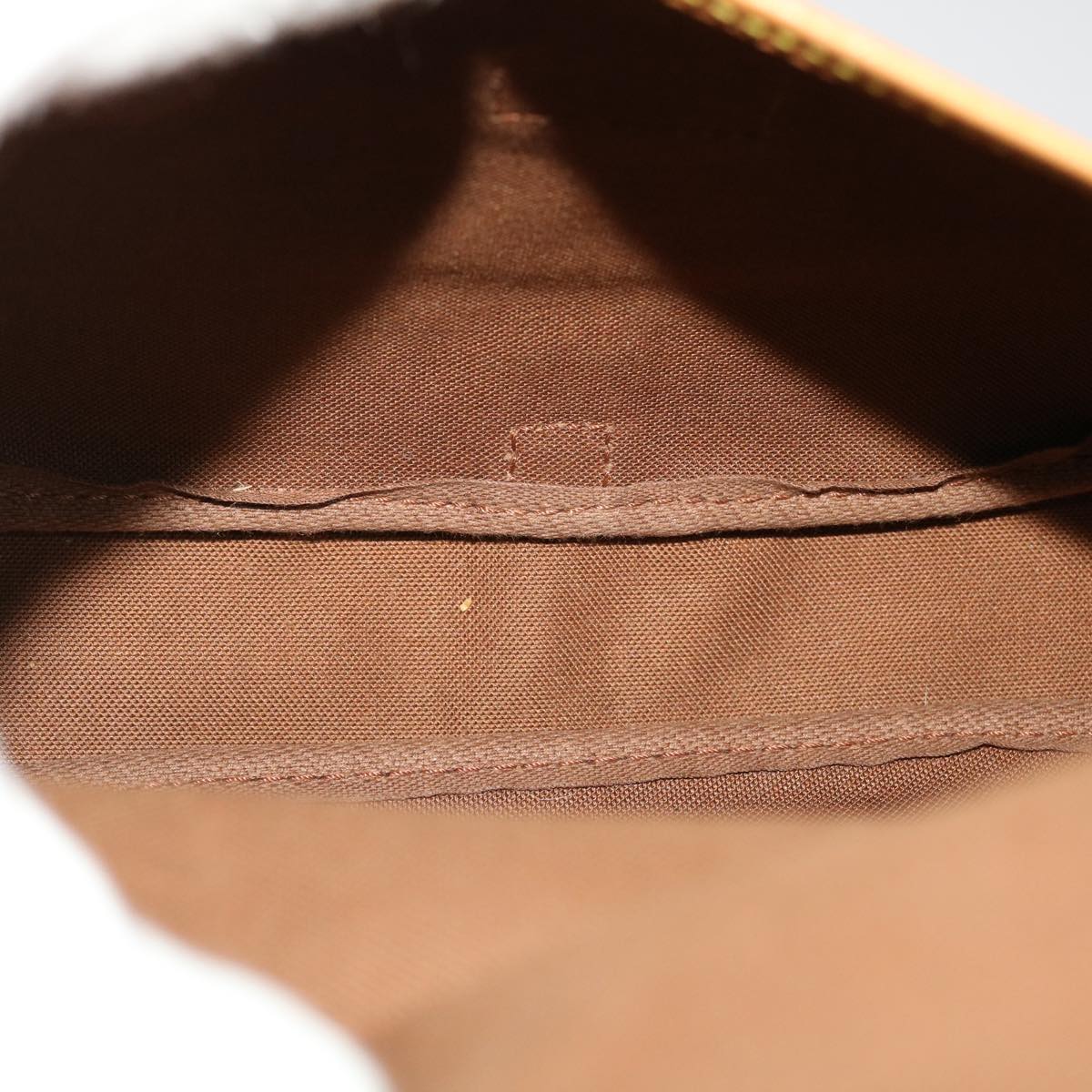LOUIS VUITTON Monogram Saumur 30 Shoulder Bag M42256 LV 45500