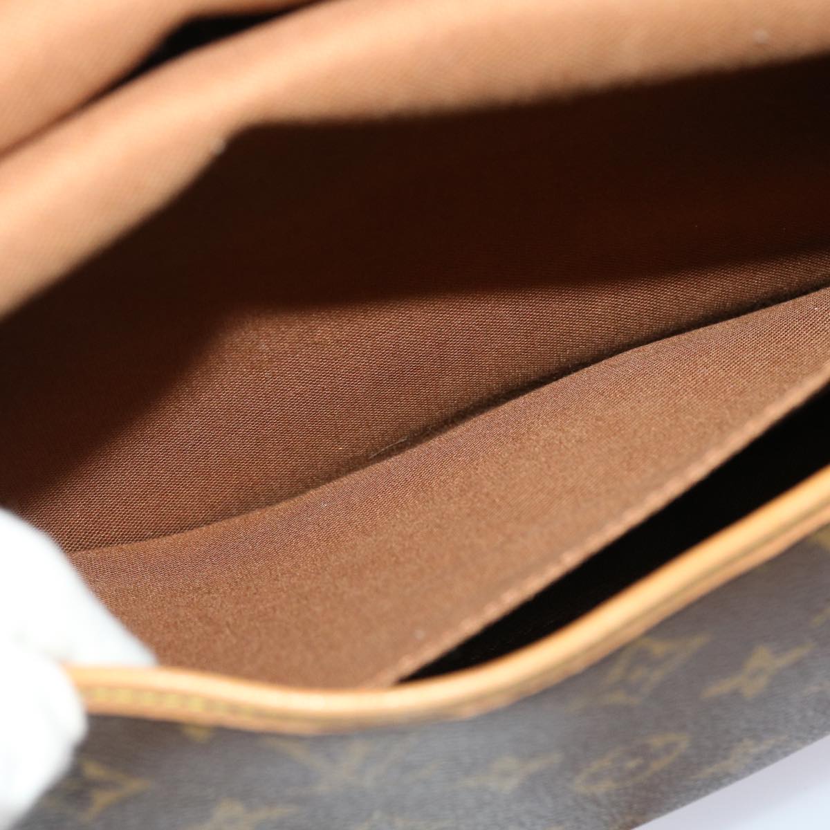 LOUIS VUITTON Monogram Saumur 30 Shoulder Bag M42256 LV 45500