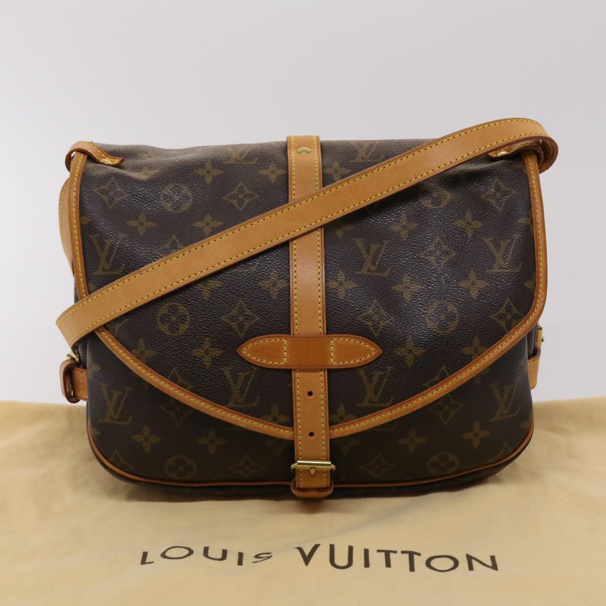 LOUIS VUITTON Monogram Saumur 30 Shoulder Bag M42256 LV 45500