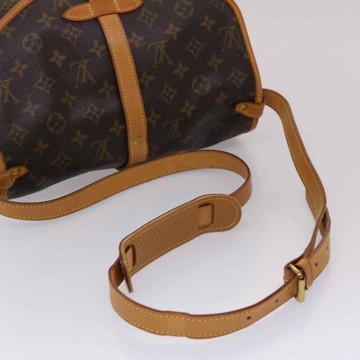 LOUIS VUITTON Monogram Saumur 30 Shoulder Bag M42256 LV 45500