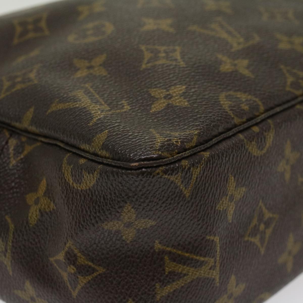 LOUIS VUITTON Monogram Trousse Toilette 28 Clutch Bag M47522 LV 45511