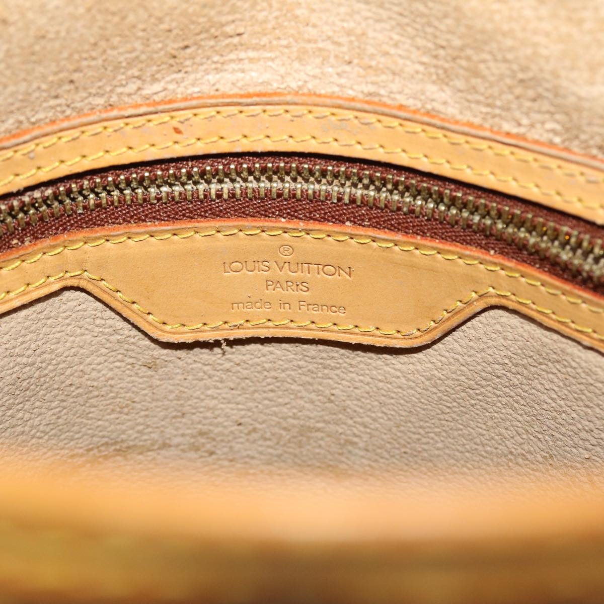 LOUIS VUITTON Monogram Bucket GM Shoulder Bag M42236 LV 45533