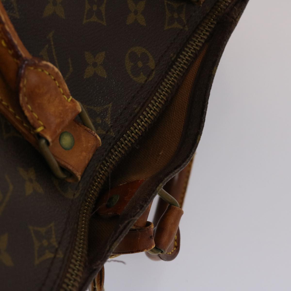 LOUIS VUITTON Monogram Keepall 50 Boston Bag M41426 LV 45544