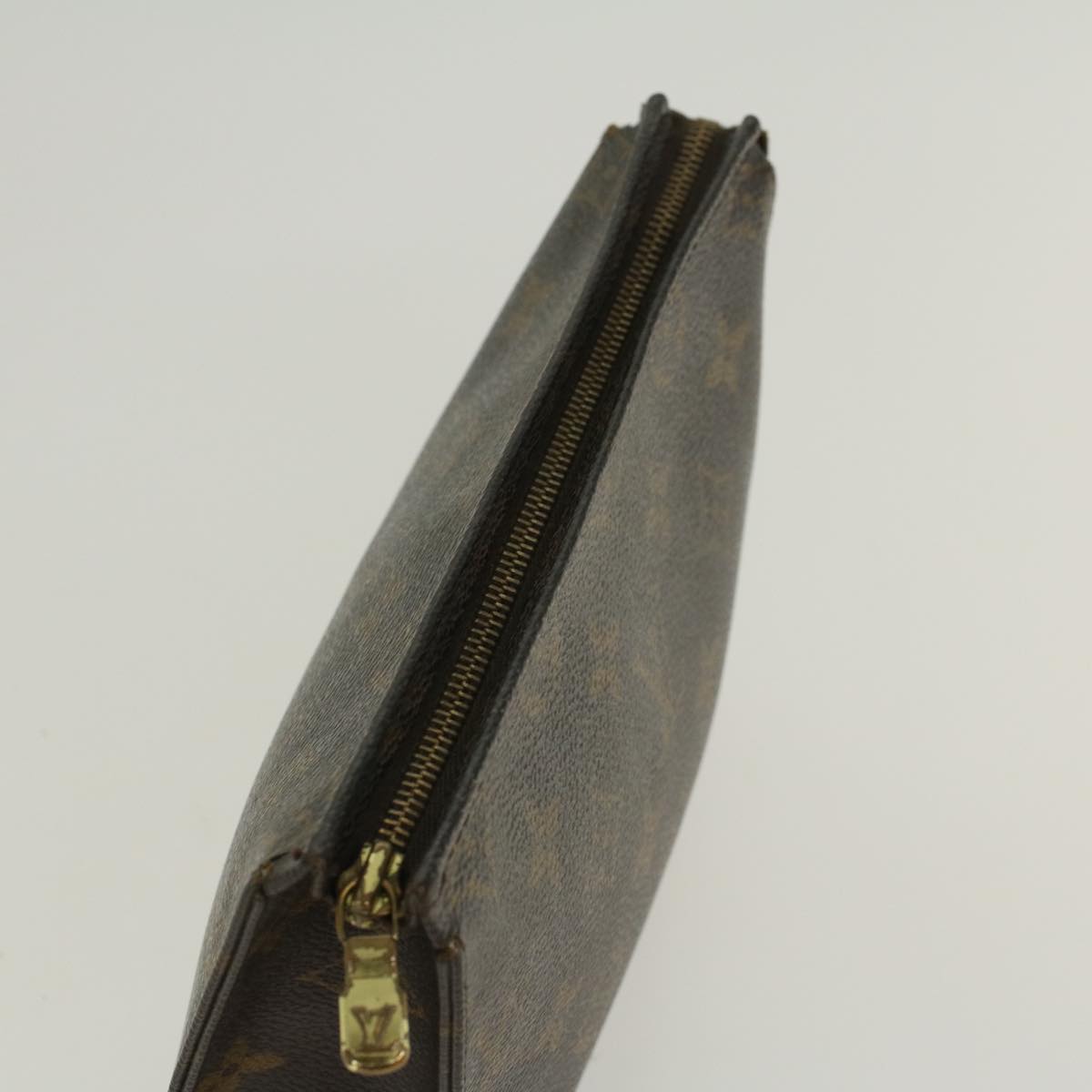 LOUIS VUITTON Monogram Poche Toilette 19 Pouch M47544 LV 45555