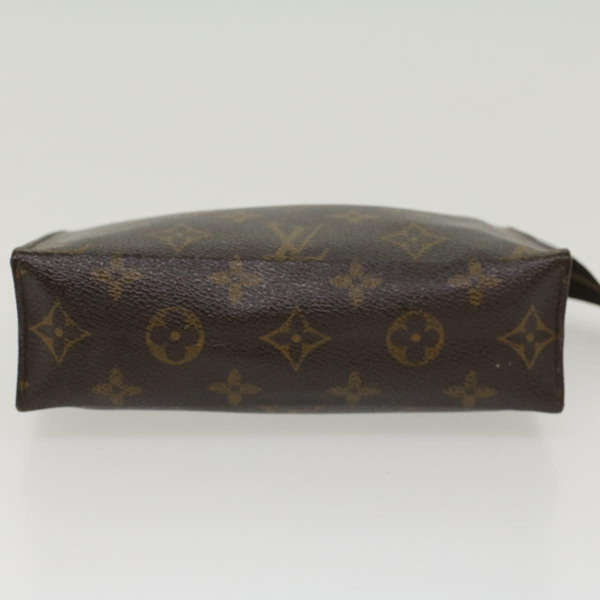 LOUIS VUITTON Monogram Poche Toilette 19 Pouch M47544 LV 45555