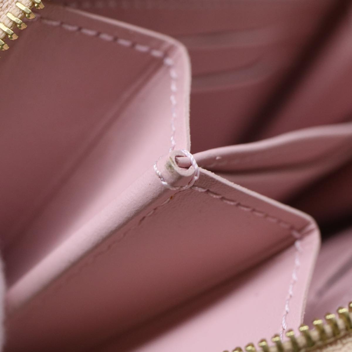 LOUIS VUITTON Vernis Rayure Zippy Coin Purse Pink Beige M58066 LV 45570