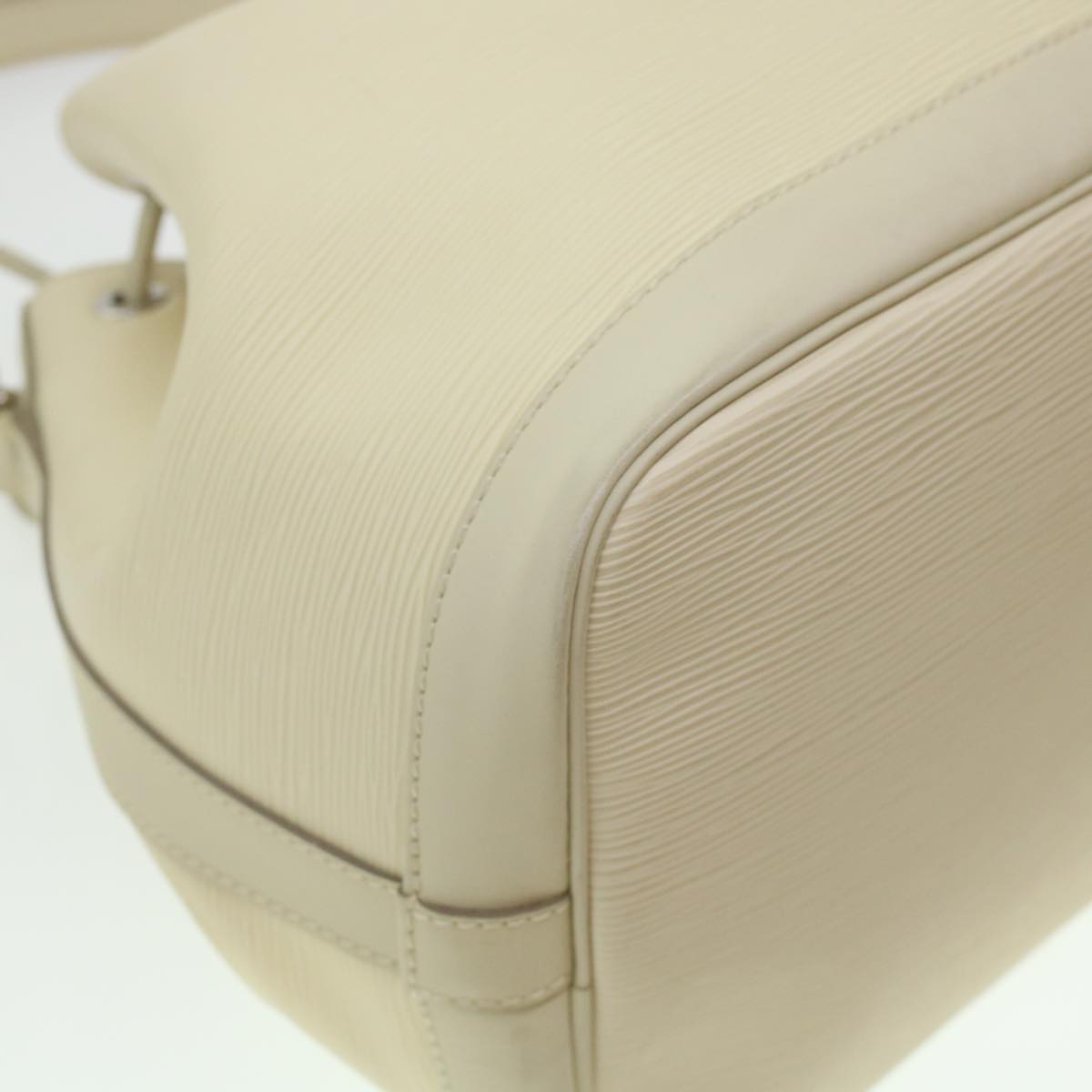 LOUIS VUITTON Epi Noe Shoulder Bag White M4084J LV 45589