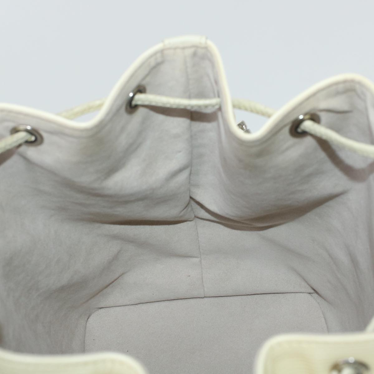 LOUIS VUITTON Epi Noe Shoulder Bag White M4084J LV 45589