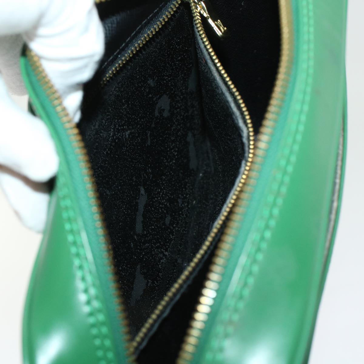 LOUIS VUITTON Epi Trocadero 23 Shoulder Bag Green M52304 LV 45592