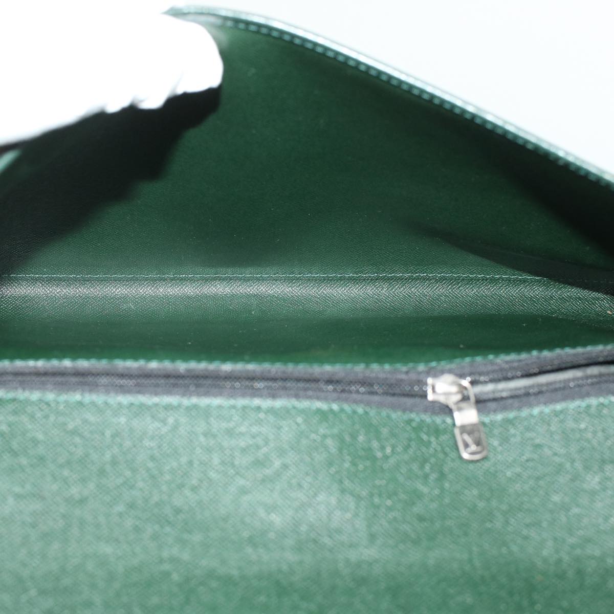 LOUIS VUITTON Taiga Leather Clutch Bag Epicea LV 45625