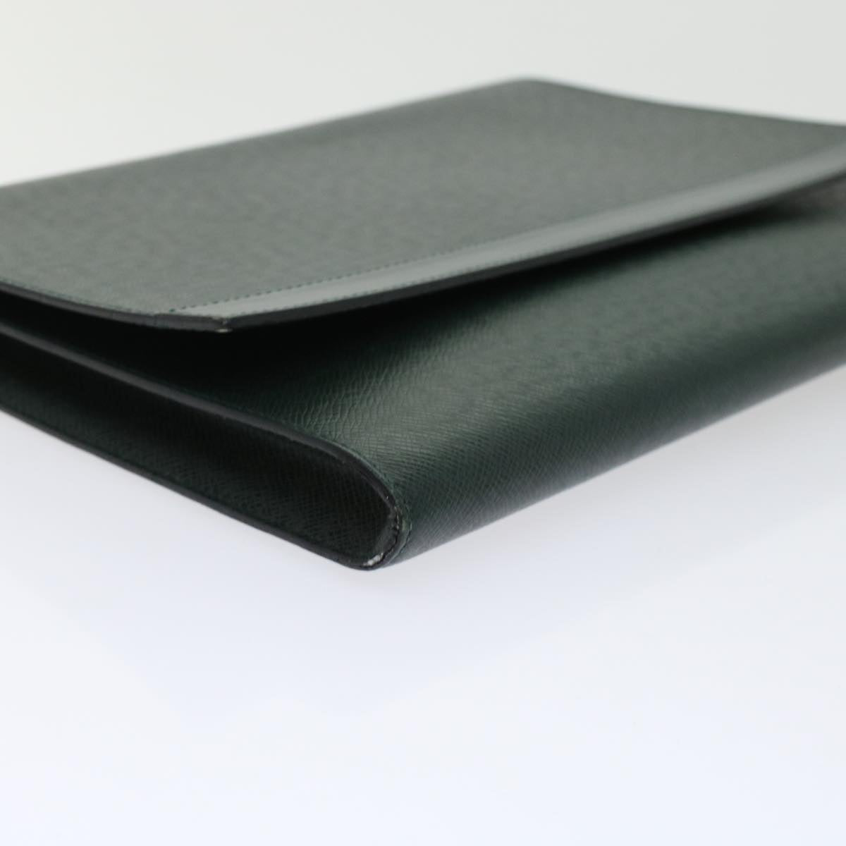 LOUIS VUITTON Taiga Leather Clutch Bag Epicea LV 45625