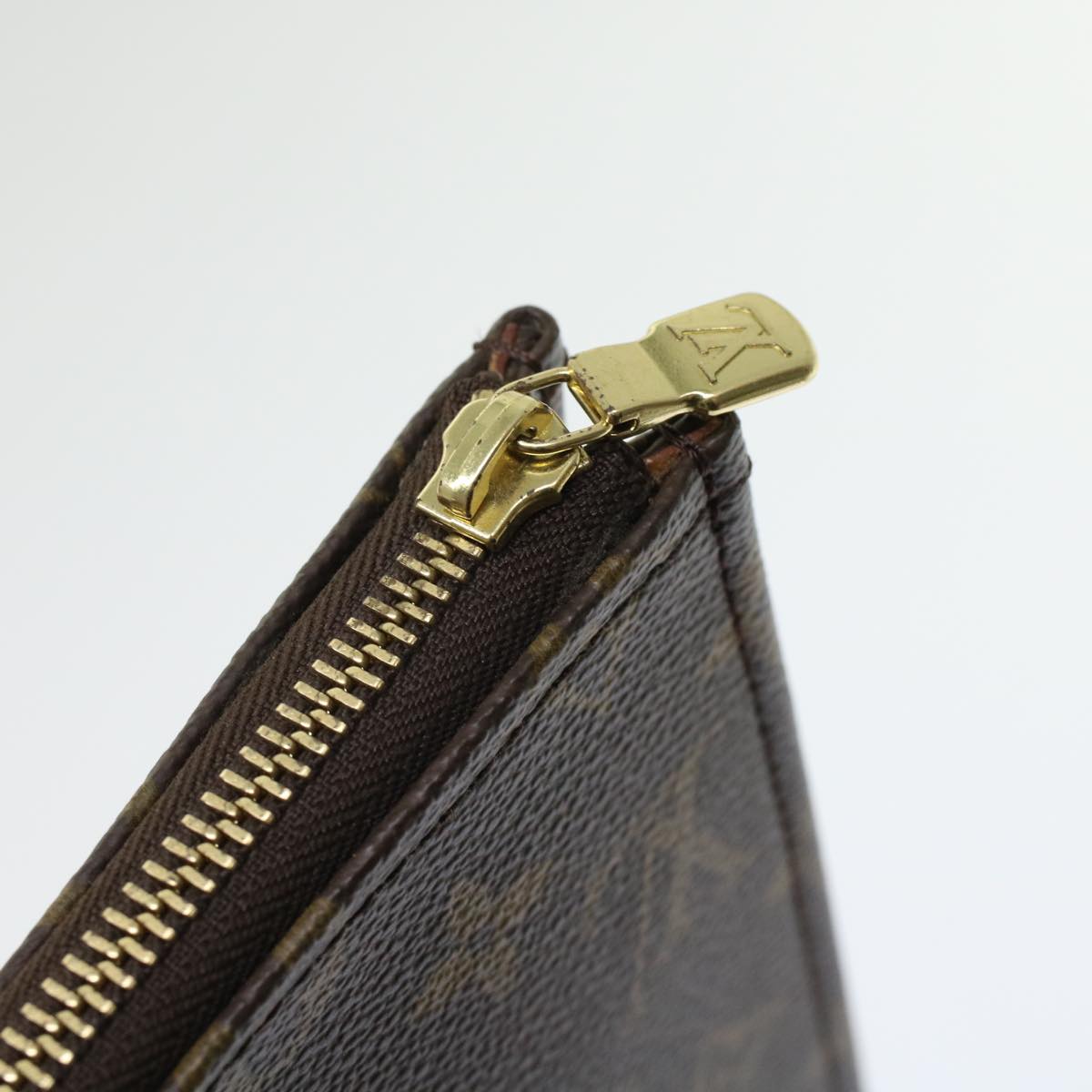 LOUIS VUITTON Monogram Posh Documents Clutch Bag M53456 LV 45647A