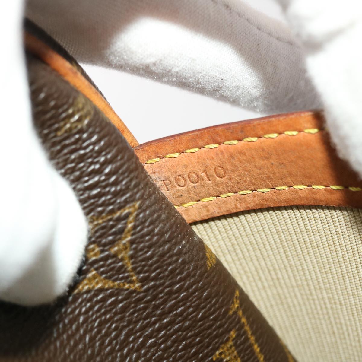 LOUIS VUITTON Monogram Reporter PM Shoulder Bag M45254 LV 45650