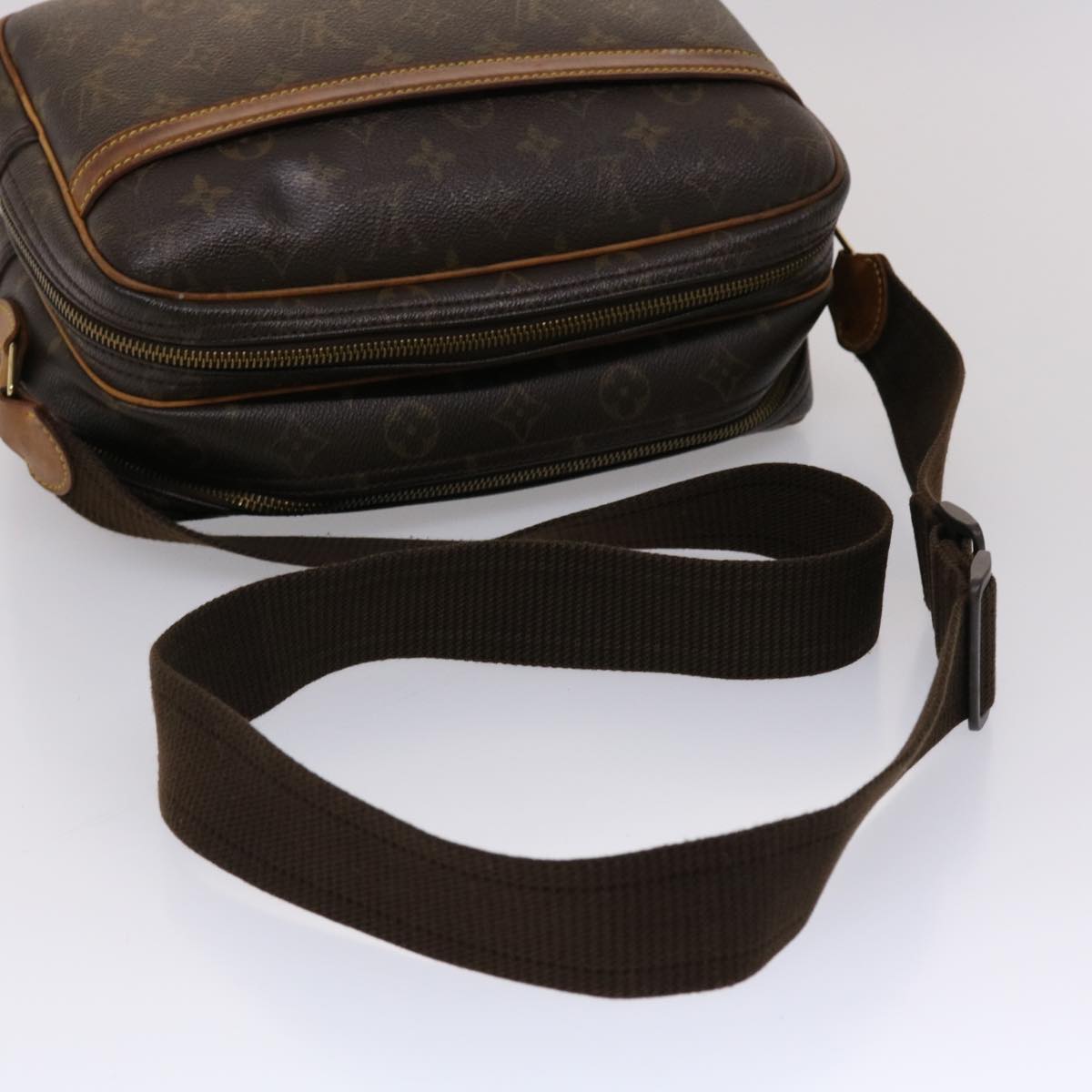 LOUIS VUITTON Monogram Reporter PM Shoulder Bag M45254 LV 45650