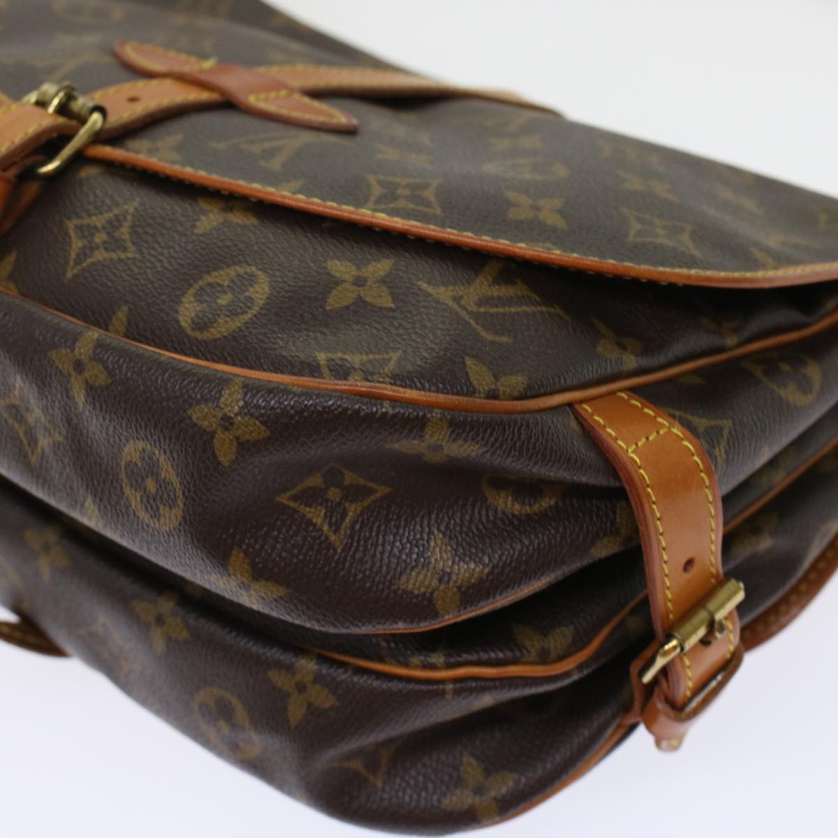 LOUIS VUITTON Monogram Saumur 30 Shoulder Bag M42256 LV 45657