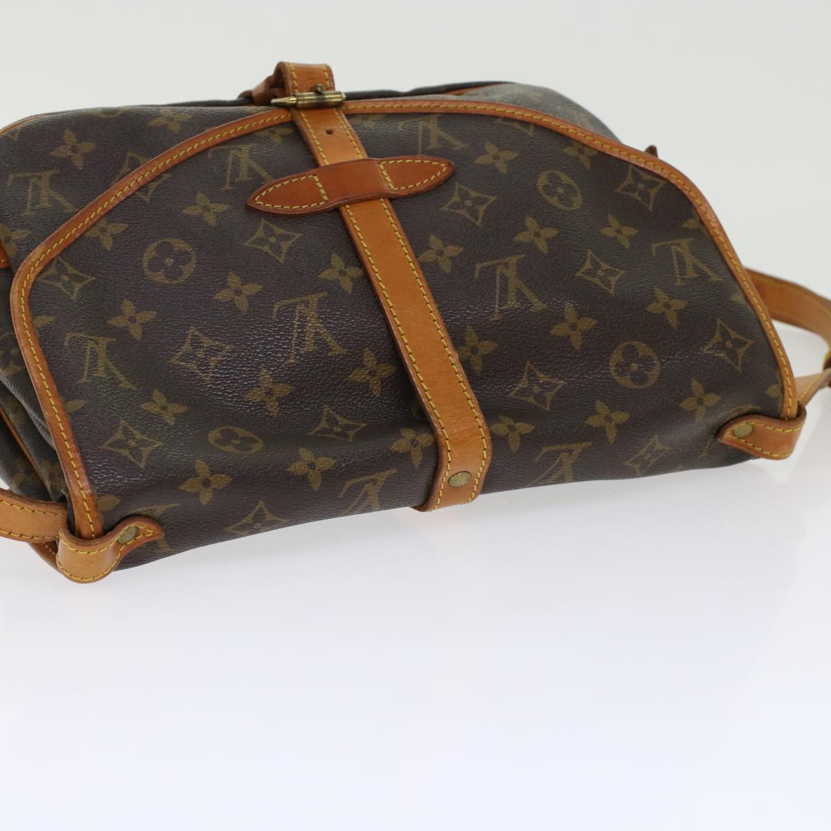 LOUIS VUITTON Monogram Saumur 30 Shoulder Bag M42256 LV 45657