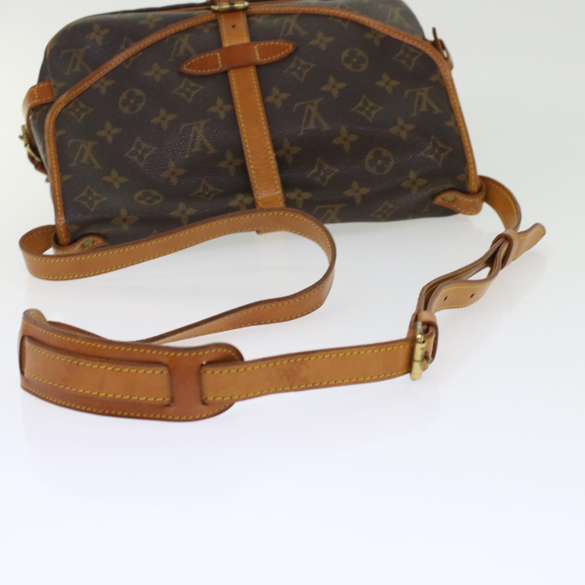 LOUIS VUITTON Monogram Saumur 30 Shoulder Bag M42256 LV 45657