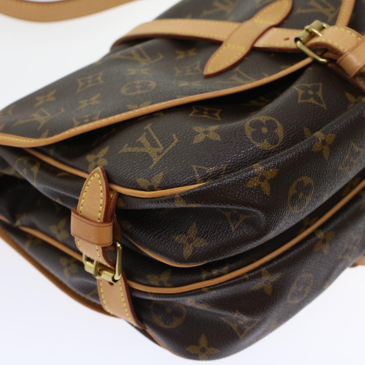 LOUIS VUITTON Monogram Saumur 30 Shoulder Bag M42256 LV 45666A