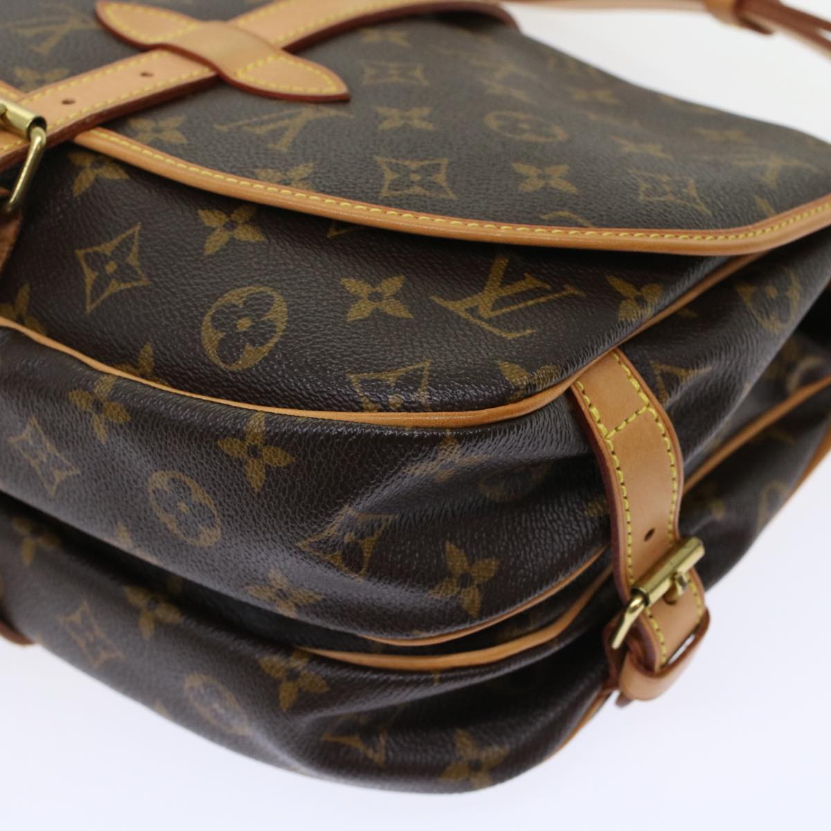 LOUIS VUITTON Monogram Saumur 30 Shoulder Bag M42256 LV 45666A