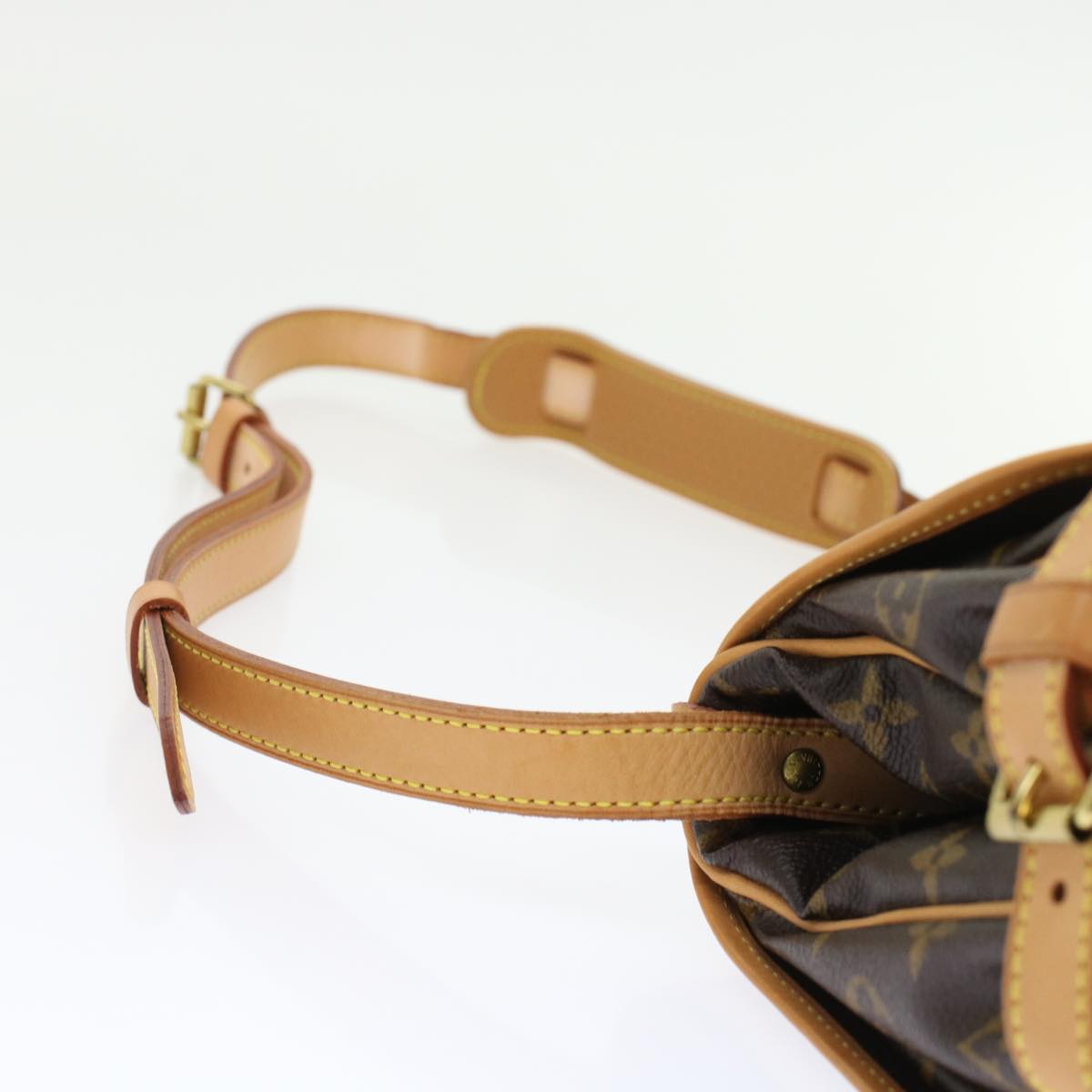 LOUIS VUITTON Monogram Saumur 30 Shoulder Bag M42256 LV 45666A